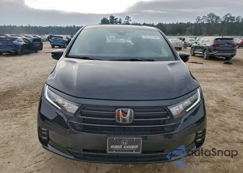 2024 Honda Odyssey Sport z USA, uszkodzony, nr VIN 5FNRL6H74RB059473